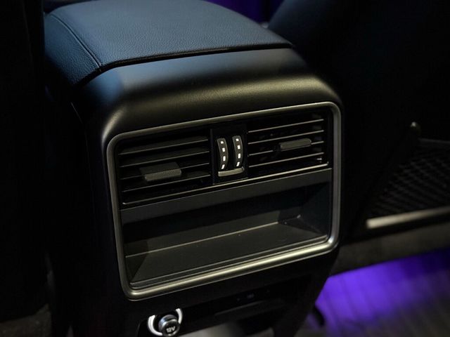 PORSCHE保時捷 CAYENNE  第13張相片