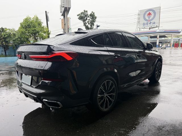 BMW寶馬 X6 XDRIVE40I  第2張相片