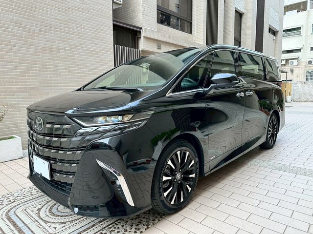 TOYOTA豐田 ALPHARD  第1張相片