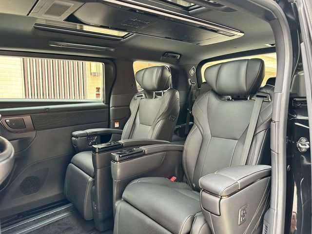 TOYOTA豐田 ALPHARD  第6張相片