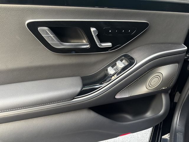 M-BENZ賓士 S350D L  第12張相片