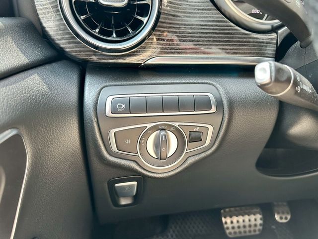 M-BENZ賓士 V220 D  第13張相片