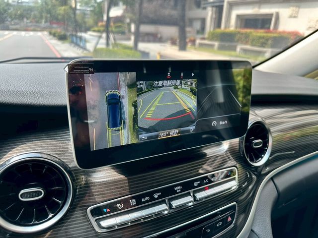 M-BENZ賓士 V220 D  第14張相片