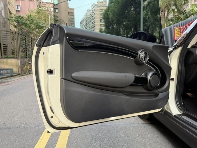 MINI迷你 COOPER S  第8張相片