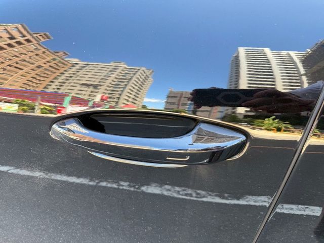 PORSCHE保時捷 CAYENNE  第15張相片