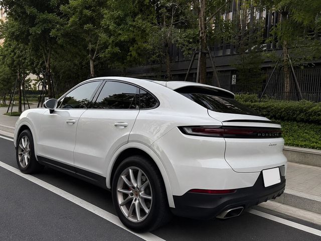 PORSCHE保時捷 CAYENNE  第6張相片