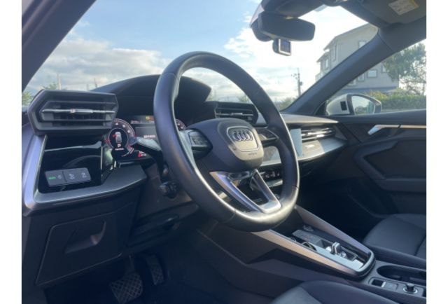 2021 A3 30 TFSI輕油電  第6張相片