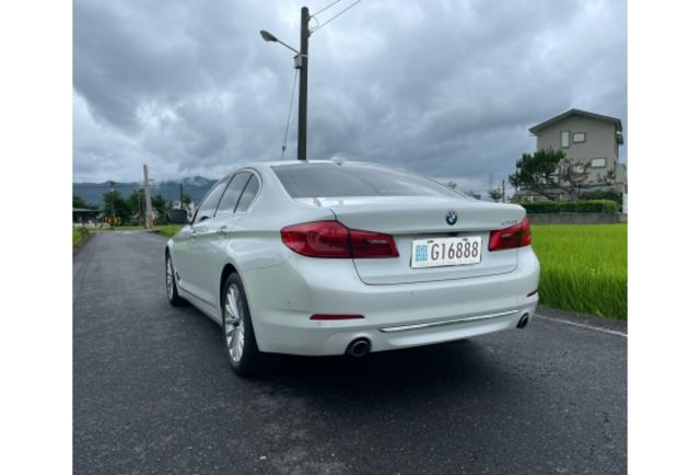 2017 BMW 530I 白金旗艦  第3張相片