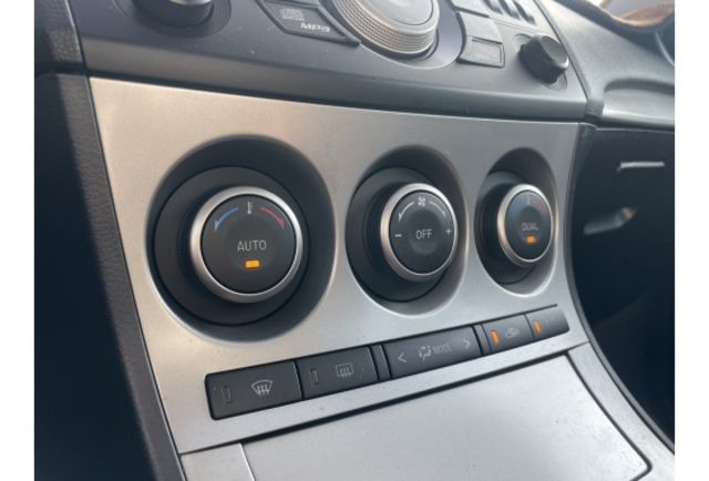 2012 MAZDA3 運動版  第11張相片