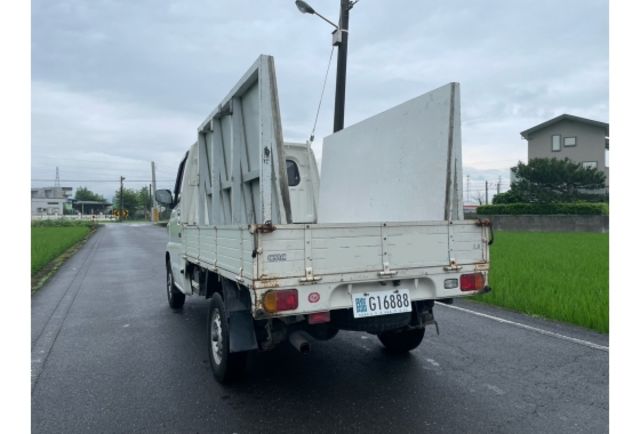 2017 菱利  第3張相片