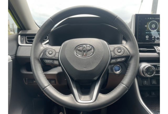 2019 RAV4 油電  第10張相片