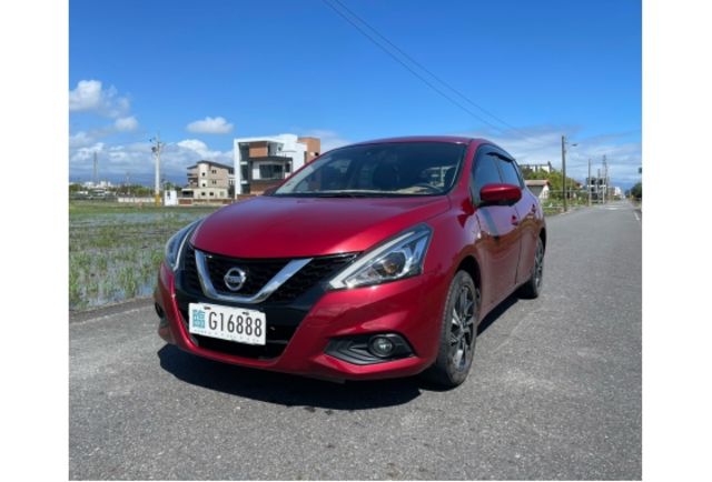 Nissan TIIDA  第2張相片