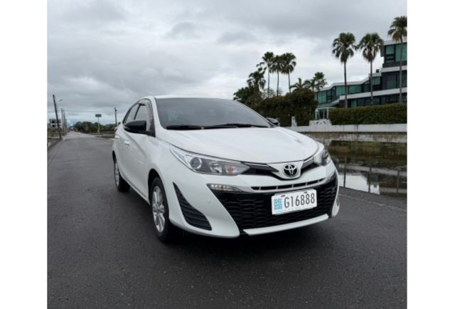 2018 YARIS 豪華版  第1張相片