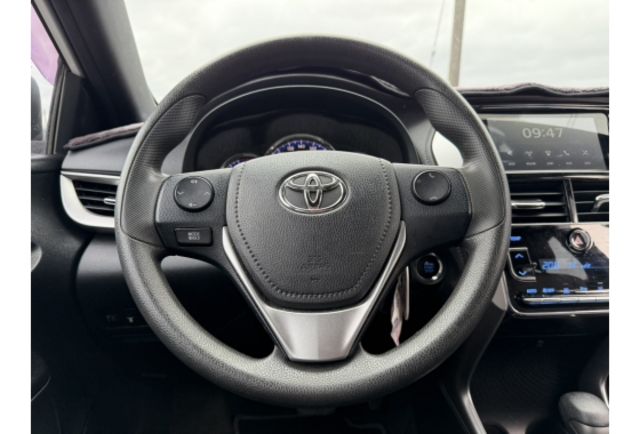 2018 YARIS 豪華版  第8張相片