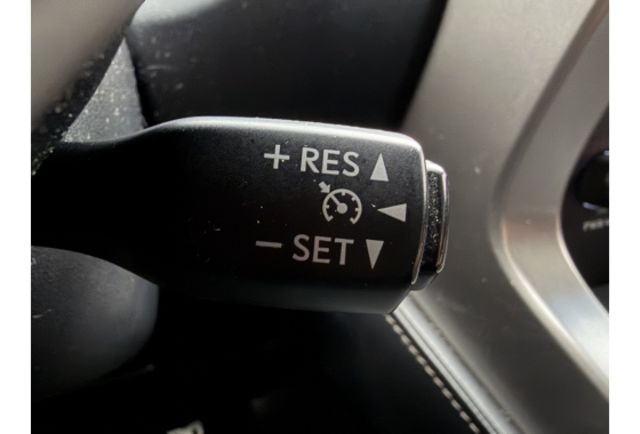 2015 NX300h F Sport版  第12張相片