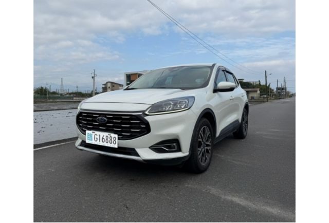 2021 KUGA 時尚型  第2張相片