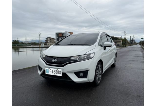 2017 FIT  S版  第2張相片