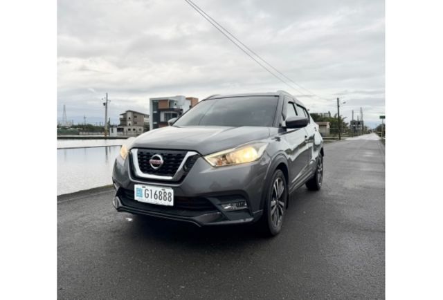 2018 KICKS 時尚版  第2張相片