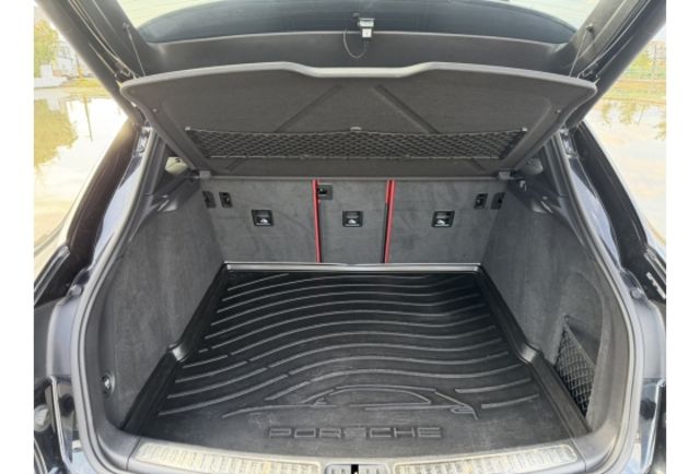 Porsche MACAN  第5張相片