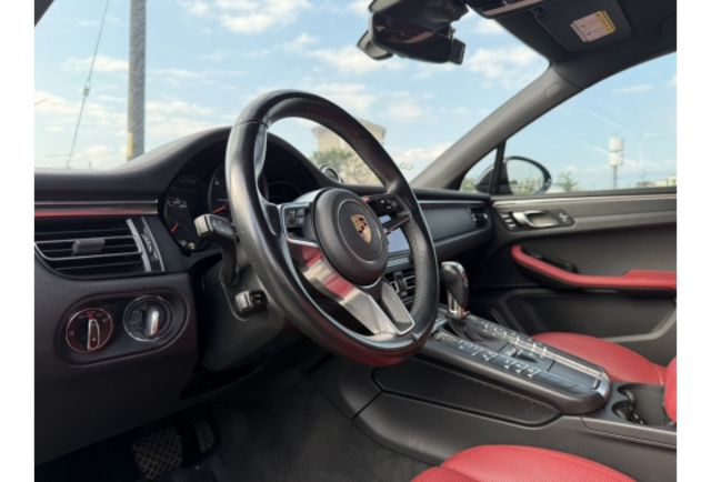 Porsche MACAN  第9張相片