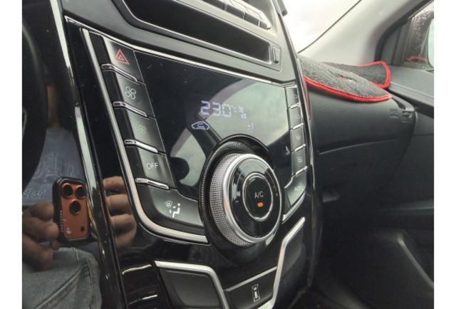 2016 U6 1.8 魅力型  第14張相片