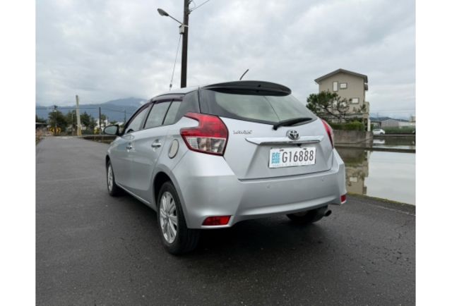 2017 YARIS 豪華+  第3張相片