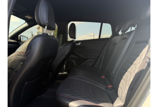 2023 FOCUS ST-line  第13張相片