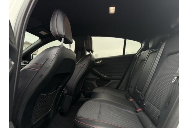 2020 FOCUS ST-line  第12張相片