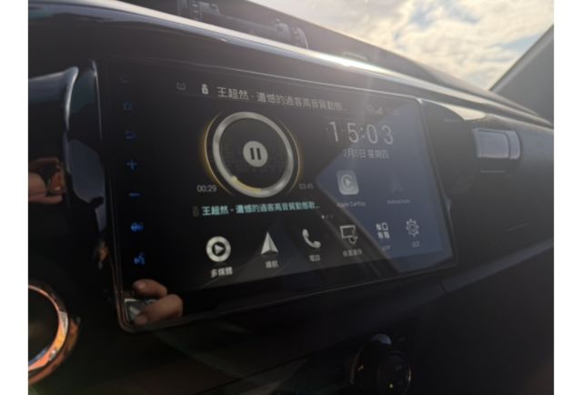 2022 HILUX 4X4  第12張相片