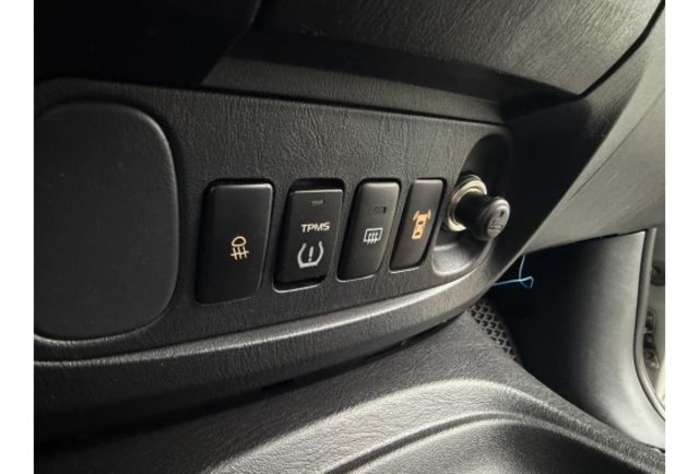 2015 INNOVA  E版  第7張相片