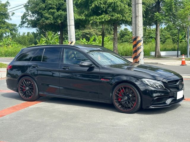 S205 C63 S ED1 跑車排氣管 跑車座椅 直通當派 E53方向盤含超轉燈  第10張相片