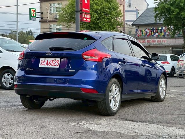 FOCUS 1.0T 年度稅金8千多 車況超優  第2張相片