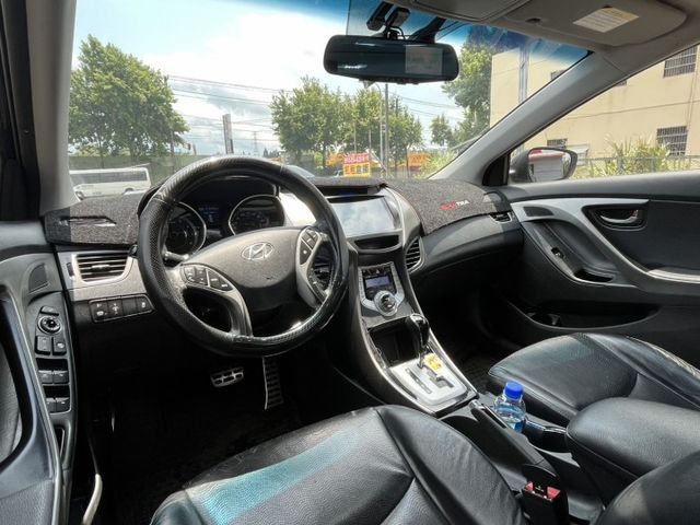 ELANTRA 頂級IKEY JGTC包/鋁圈/排氣管/安卓機/Q50尾燈  第3張相片