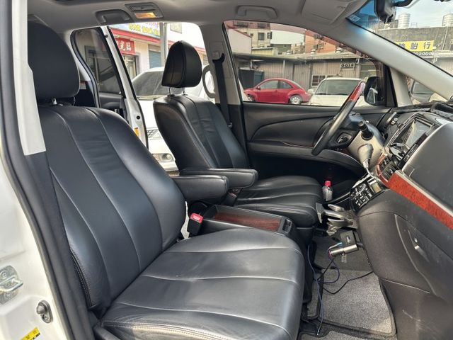 PREVIA 2.4頂級天窗/雙電滑門/電尾門/第三排座椅電動收折/吸頂電視  第5張相片