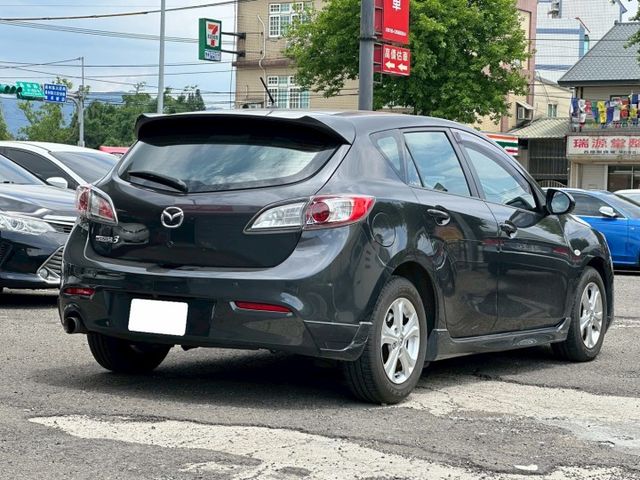 MAZDA3 馬3 1.6 五門 頂級天窗  第2張相片