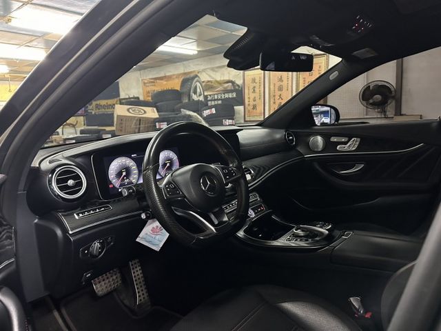 S213 E43 AMG 原鈑原漆 五鍵23P跟車 伸縮拖車鉤 自改摸門 剛換四條FK520輪胎$32000  第5張相片