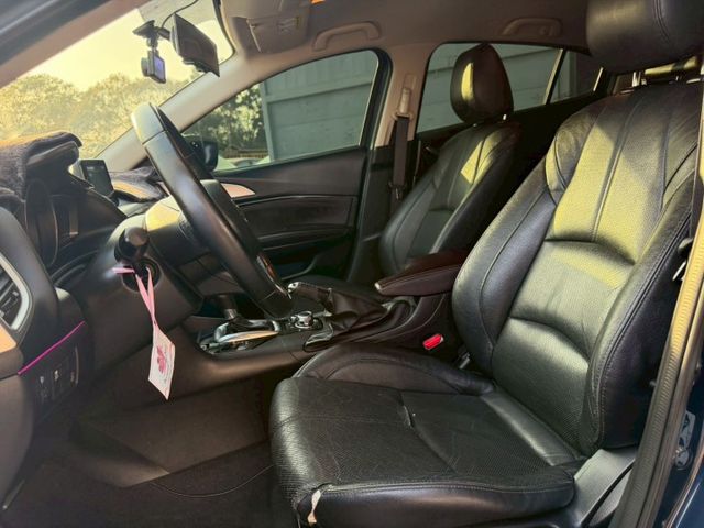 MAZDA3 五門 改鋁圈 排氣管  第4張相片