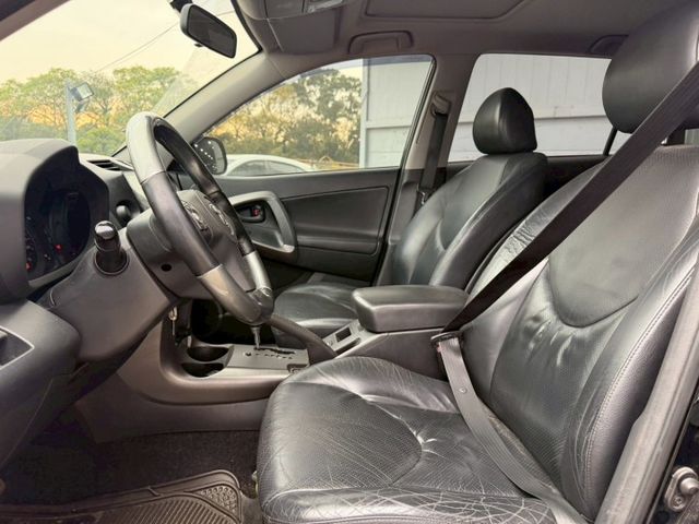 RAV4 日本原裝 有天窗 電動椅  第5張相片