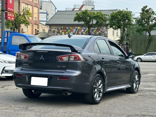 LANCER FORTIS 2.0IO  第2張相片