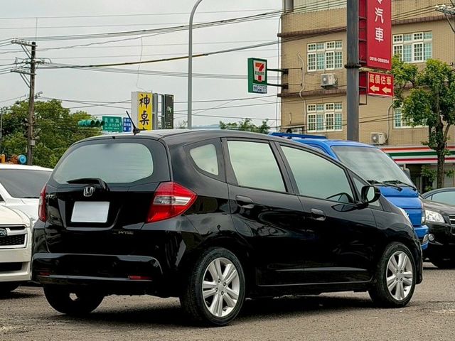 FIT VTI 恆溫 跑少 優質代步  第2張相片