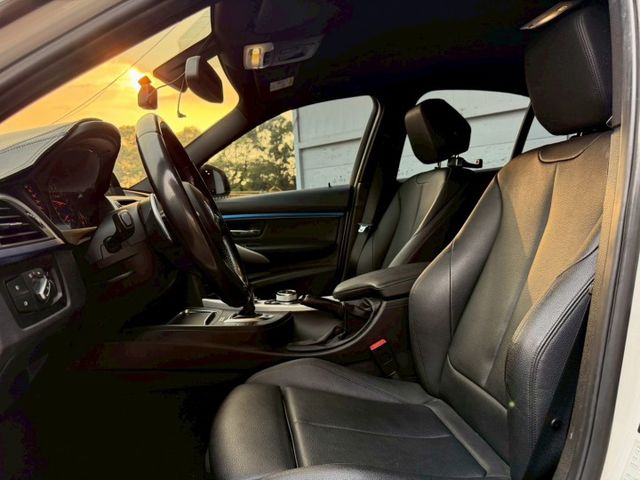 B48 320I LCI 正M版 LED頭尾燈 閥門排氣管  第4張相片