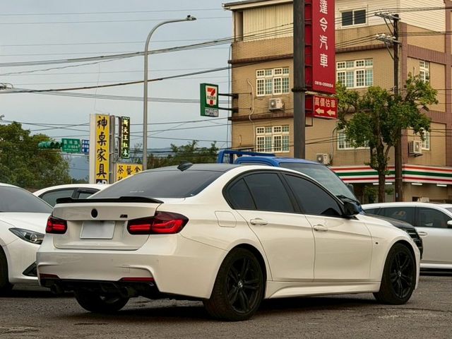 B48 320I LCI 正M版 LED頭尾燈 閥門排氣管  第2張相片