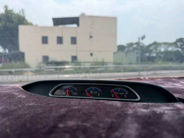 FOCUS 1.5T頂級 RS外觀(空力套件/鋁圈/尾翼)三環表 方向盤 超完整 跑少 原鈑件  第10張相片
