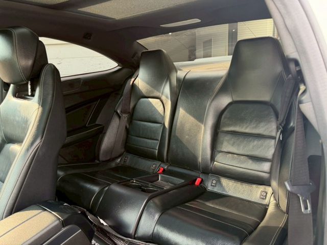 C350 COUPE 前六後四活塞卡鉗/閥門排氣/W205方向盤  第5張相片