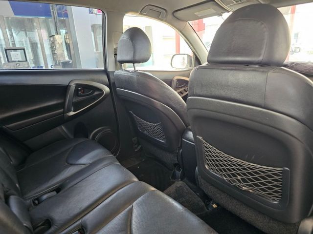 RAV4  第5張相片