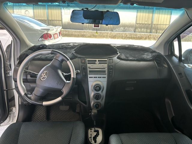 YARIS  第7張相片
