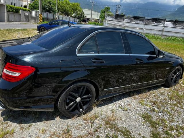 C-CLASS SEDAN W204  第3張相片