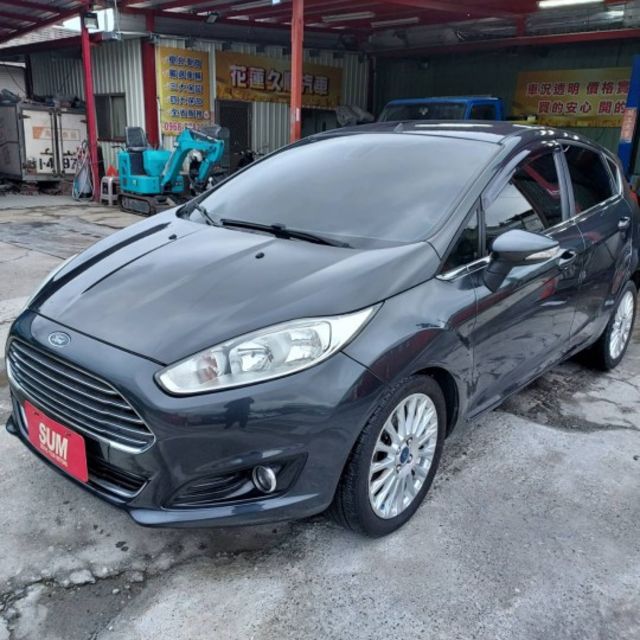 福特 FIESTA 1.5 運動版 /IKEY/ 恆溫空調 ★ 購車送好禮  第1張相片