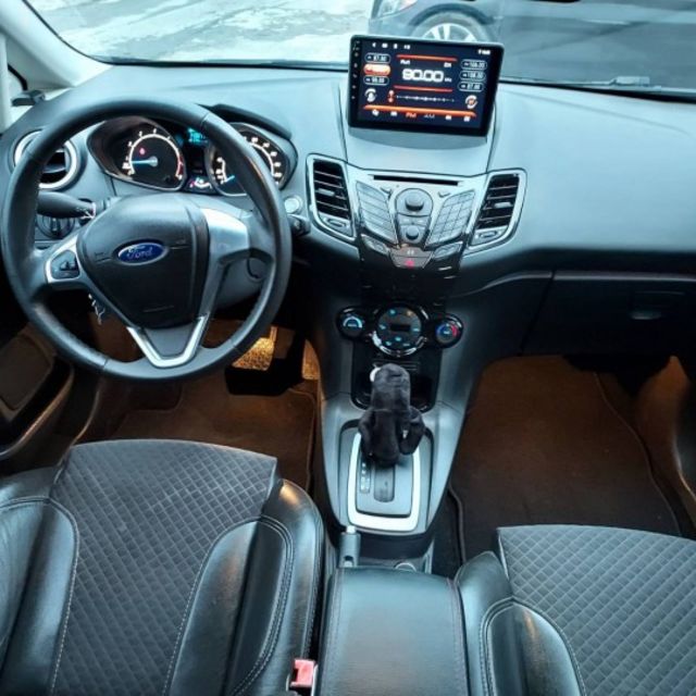 福特 FIESTA 1.5 運動版 /IKEY/ 恆溫空調 ★ 購車送好禮  第5張相片