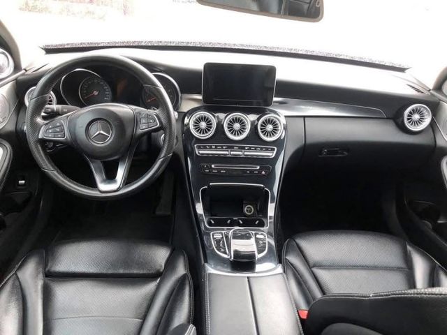 2015年 C300 江湖在走 標配要有  ~豪華轎車 奢華享受  第4張相片